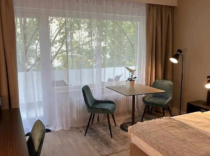 Livingroom Mathildenhoehe Apart Otel 4*